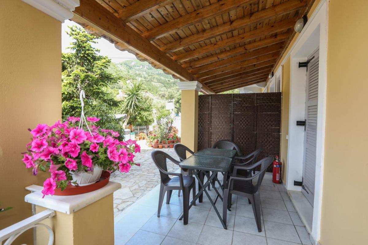 Marina Apartments, Agios Gordios  Luaran gambar