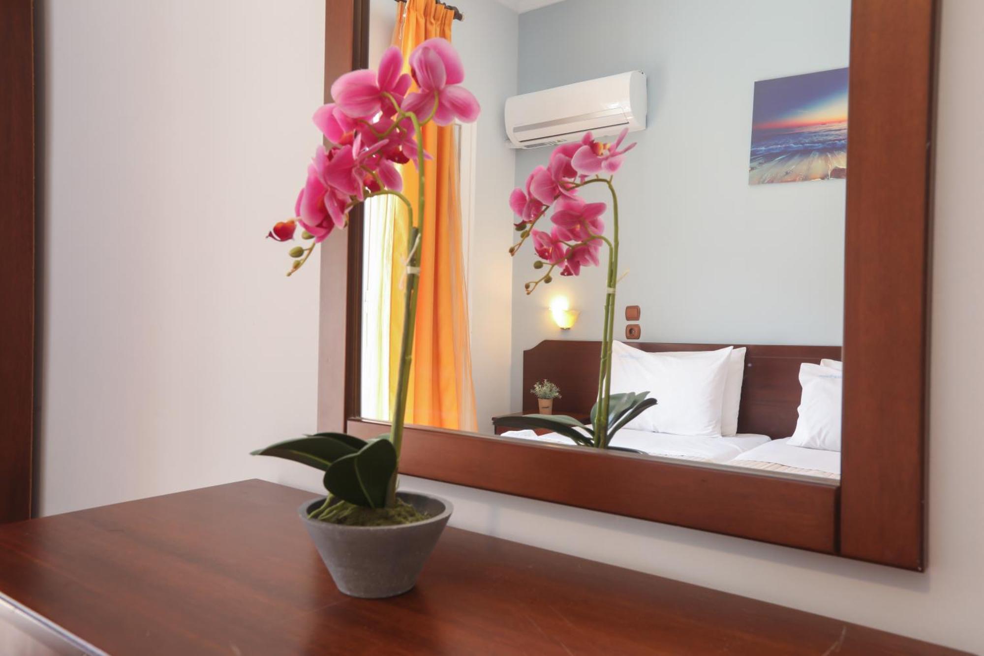 Marina Apartments, Agios Gordios  Luaran gambar