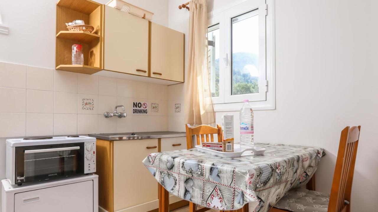 Marina Apartments, Agios Gordios  Luaran gambar
