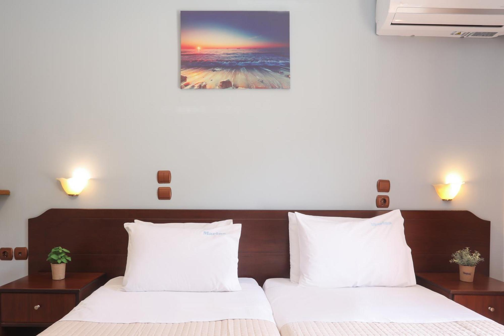 Marina Apartments, Agios Gordios  Luaran gambar